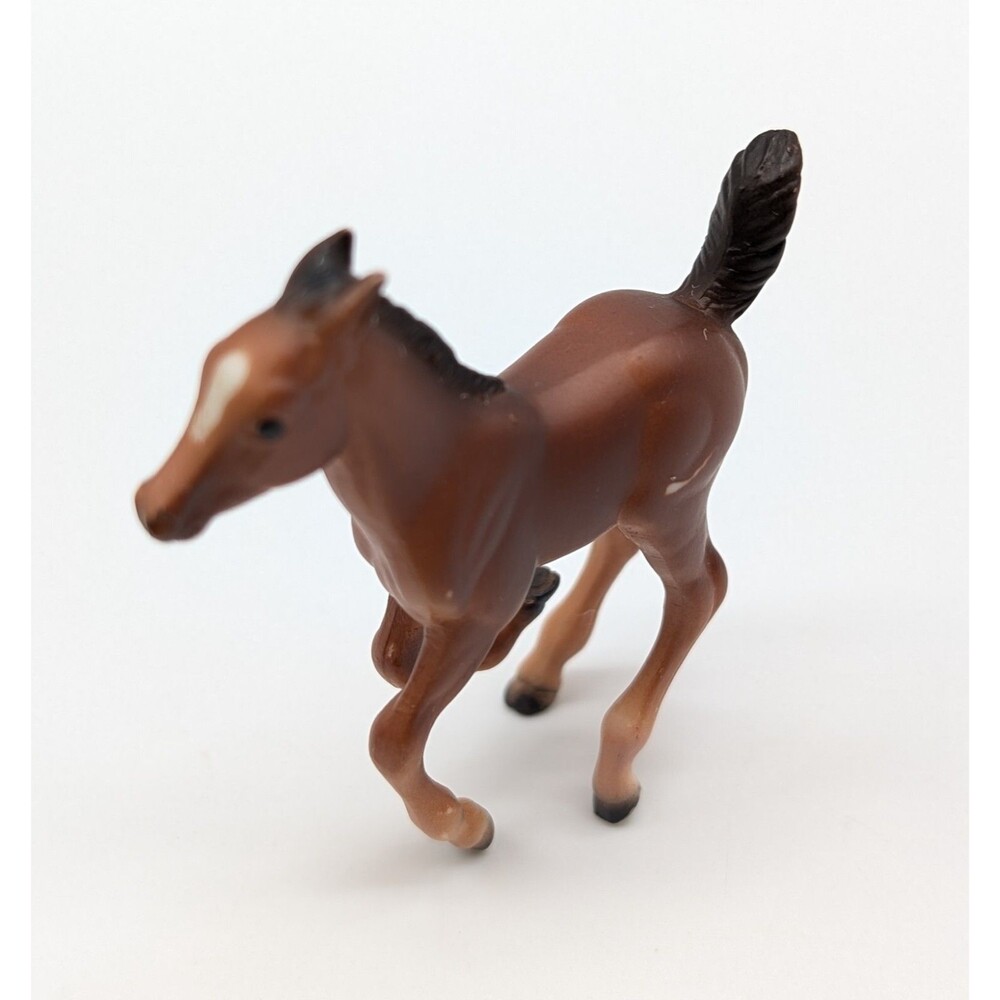 1999 Breyer Cantering Foal Horse Bay Figure